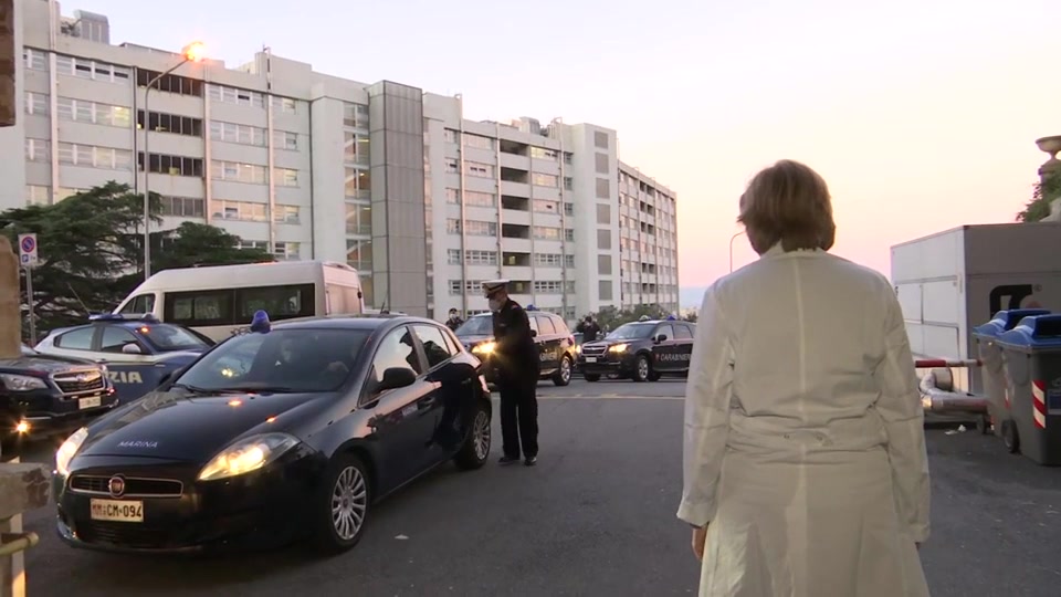 Vax Day in Liguria, arrivo al San Martino di Genova delle prime 320 dosi anti-Covid